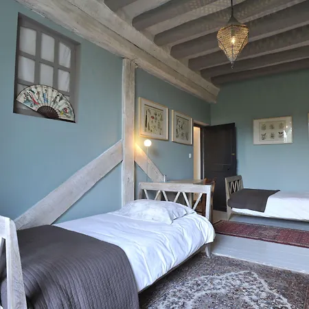 Le Presbytere Du Vigneau 3*