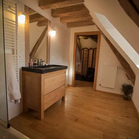 Le Presbytere Du Vigneau Oda ve Kahvaltı 3*