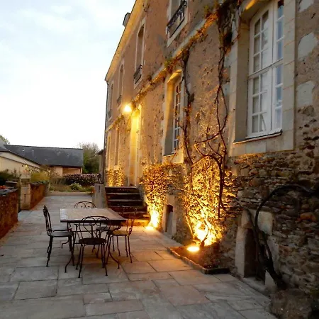 Le Presbytere Du Vigneau 3* Ménil