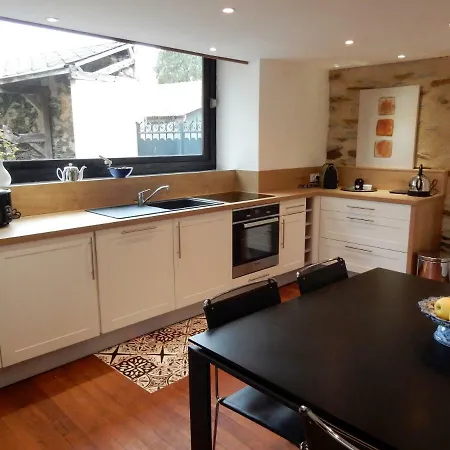 Bed & Breakfast Le Presbytere Du Vigneau 3*