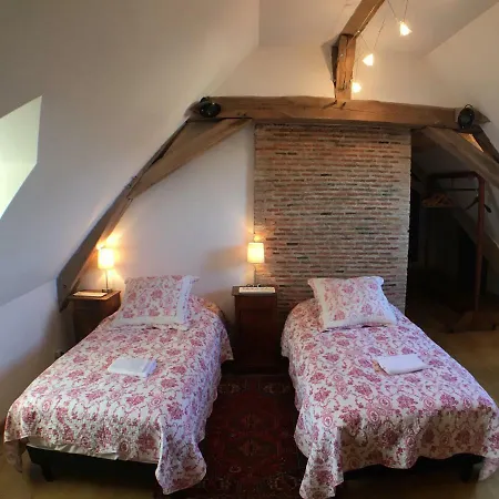 Le Presbytere Du Vigneau 3*