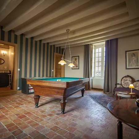 Le Presbytere Du Vigneau 3*
