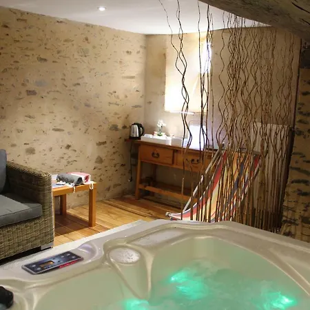 Bed & Breakfast Le Presbytere Du Vigneau 3*